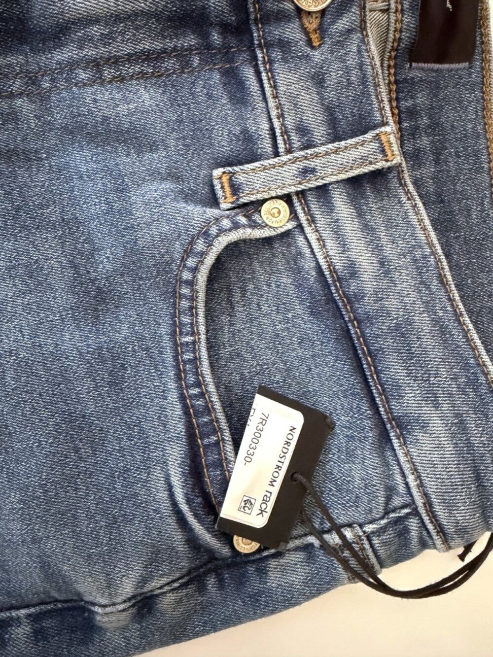 NWOT 7 For All Mankind Dojo Mid Rise Flare Jeans Felicity Wash Gold Stitching 29 - Picture 5 of 9